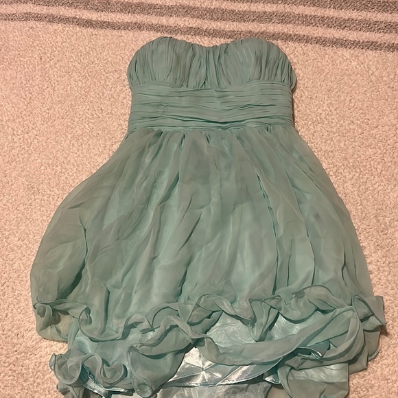 Dresses & Skirts - Prom dress